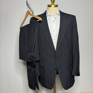 Vintage USA Brookstone Men's 44L 36W Wool Gray Pinstripe‎ Two-Piece Suit